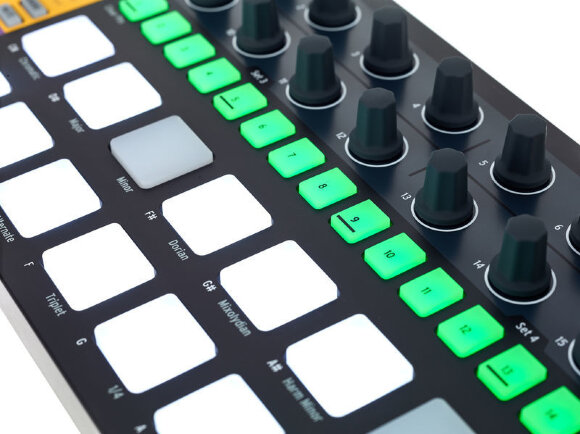 Arturia BeatStep Pro Black Edition